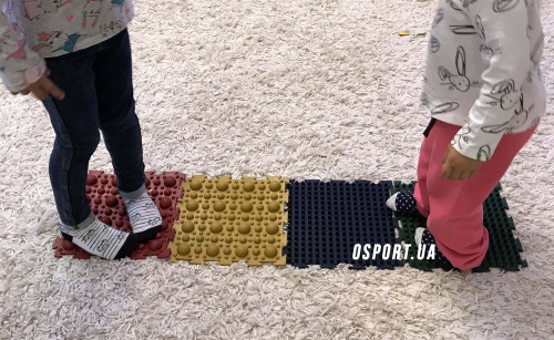 Детский массажный коврик пазл для стоп (ортопедический, резиновый) Onhillsport 6 шт (MS-1209-2) фото 6