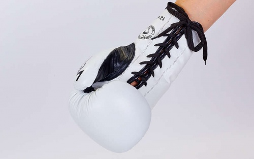 Перчатки боксерские кожаные на шнуровке VENUM 10,12,14 унций (VL-5786) фото 3